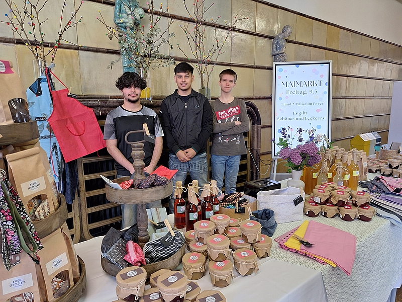Maimarkt „Schönes & Leckeres“